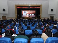 阅读的力量，做精神明亮的人