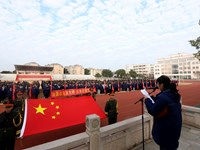 弘扬宪法精神 争做守法少年